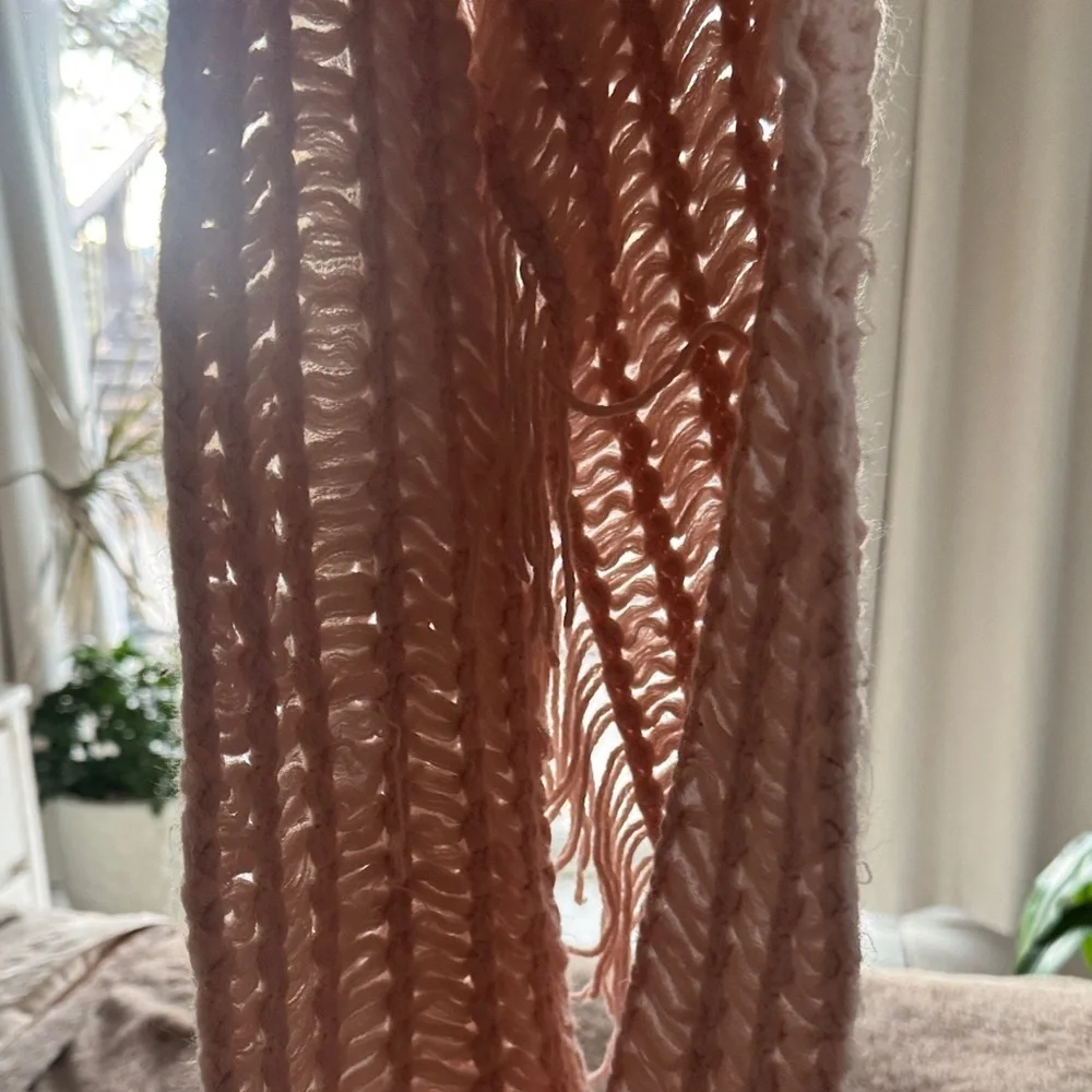 Elegant Pink Knit Scarf
